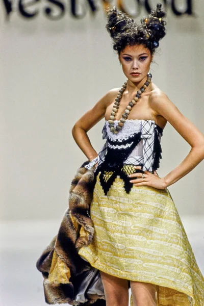 Look 55
